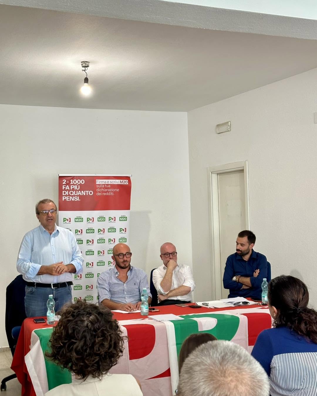 L'Assessore all'Industria Emanuele Cani a Tortolì